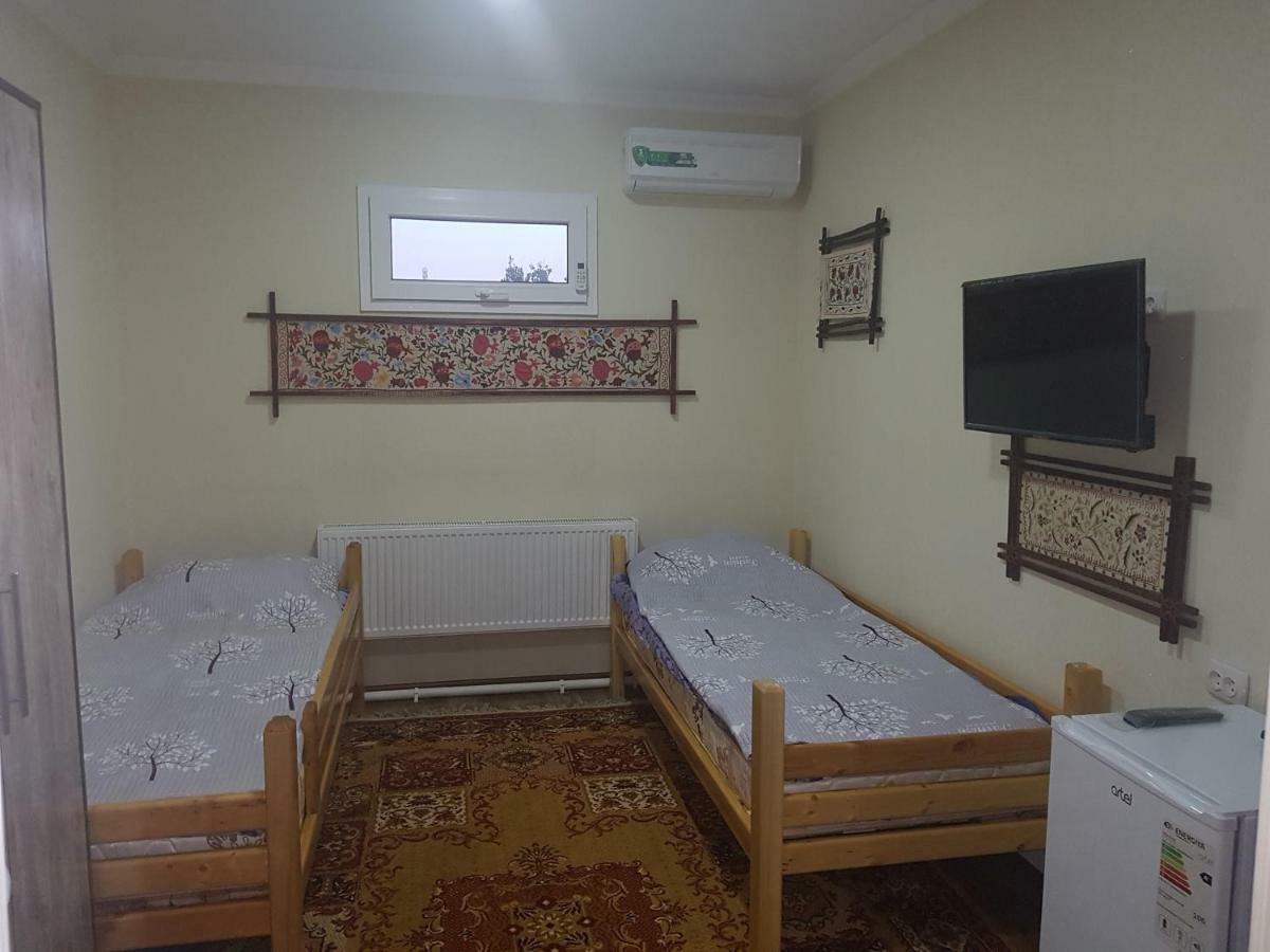 Guest House Ibrohim حلال ブハラ エクステリア 写真
